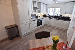 Kitchen/Diner- click for photo gallery